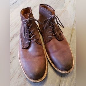 Ecco chukka boots